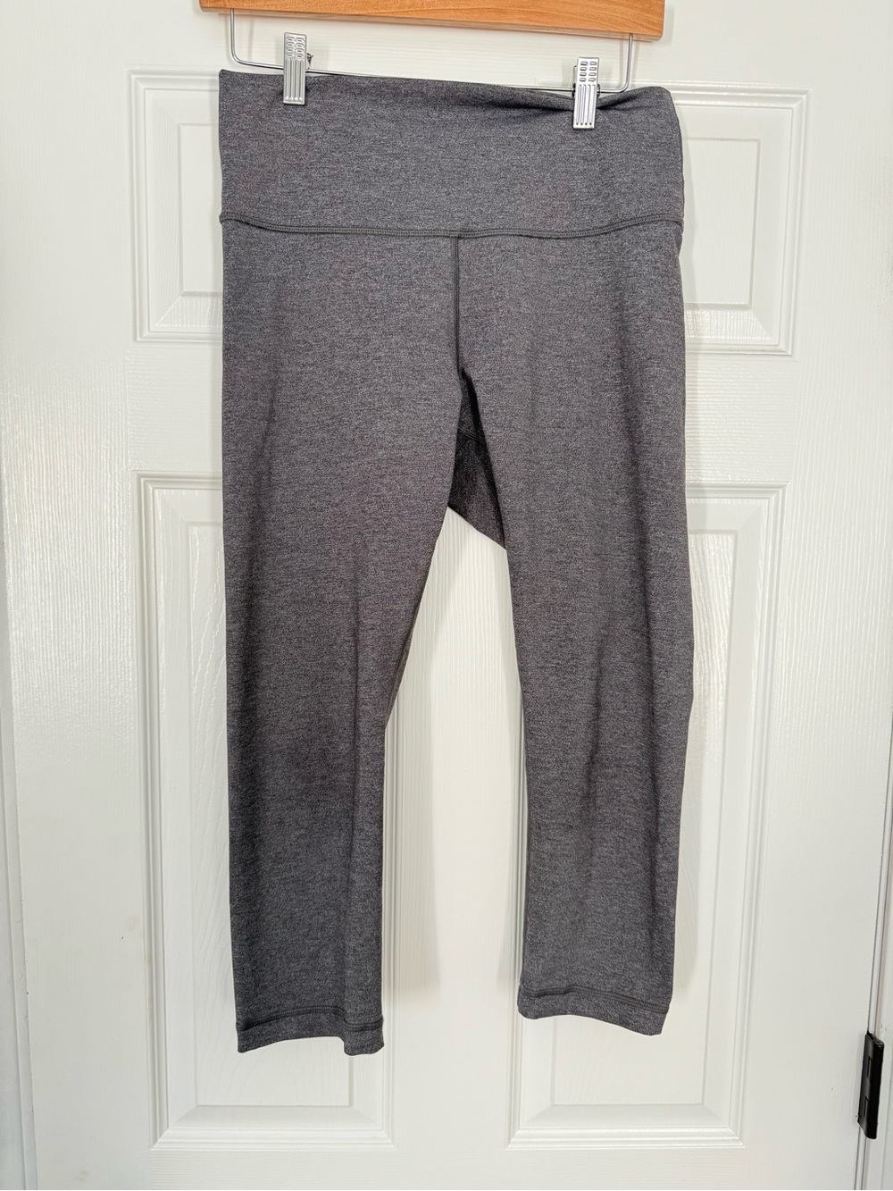 Lululemon Heather, gray cropped leggings-size 10